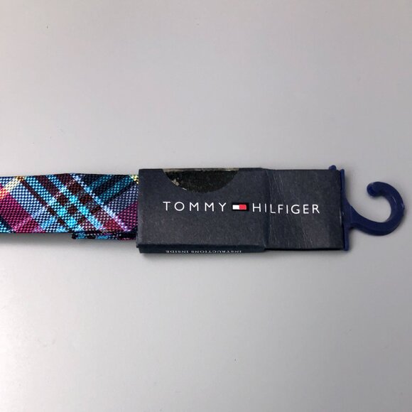 BNWT Original Tommy Hilfiger Bow Tie in Plaid - Picture 2 of 5